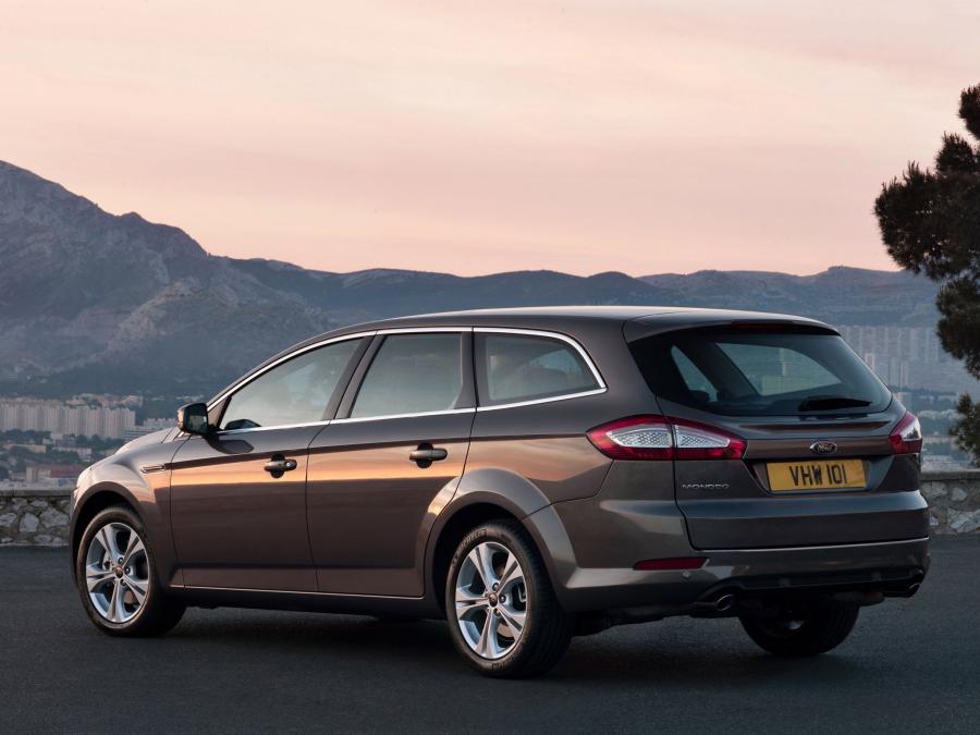  Ford Mondeo Turnier 2010 года  (фото 9 из 16)